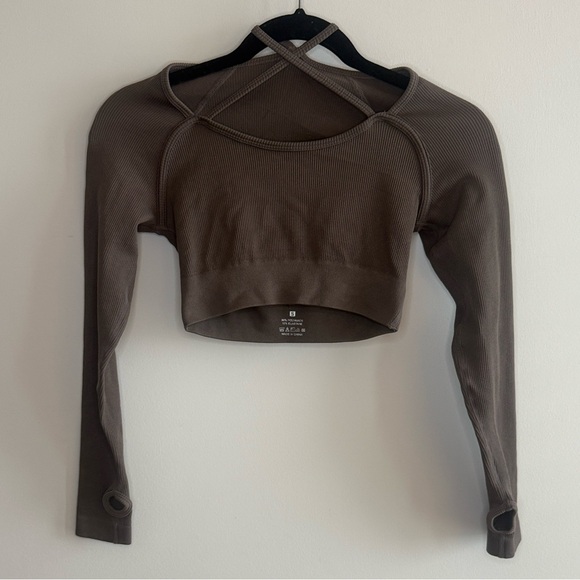 SHEIN Tops - NWOT Chocolate Long Sleeve Ribbed Crop Top